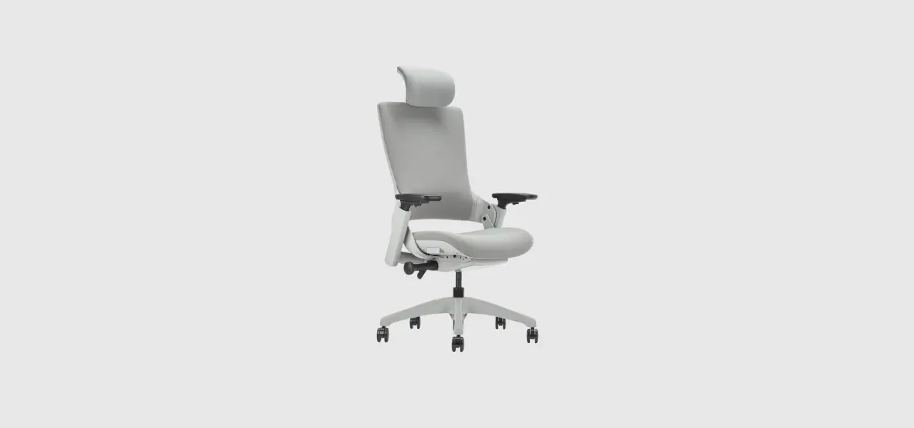 CLATINA Ergonomic High Swivel Executive Chair